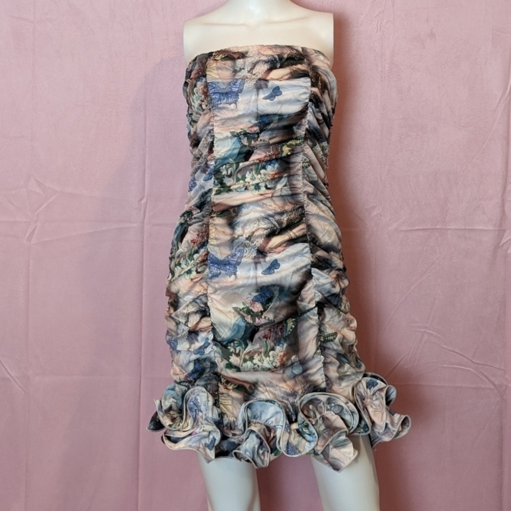 PrettyLittleThing Multi Renaissance Print Woven Ruffle Frill Hem Bandeau Dress 6